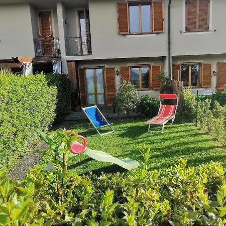 Casa vacanze Camelia Spaziosa E Luminosa Con Giardino Recintato *